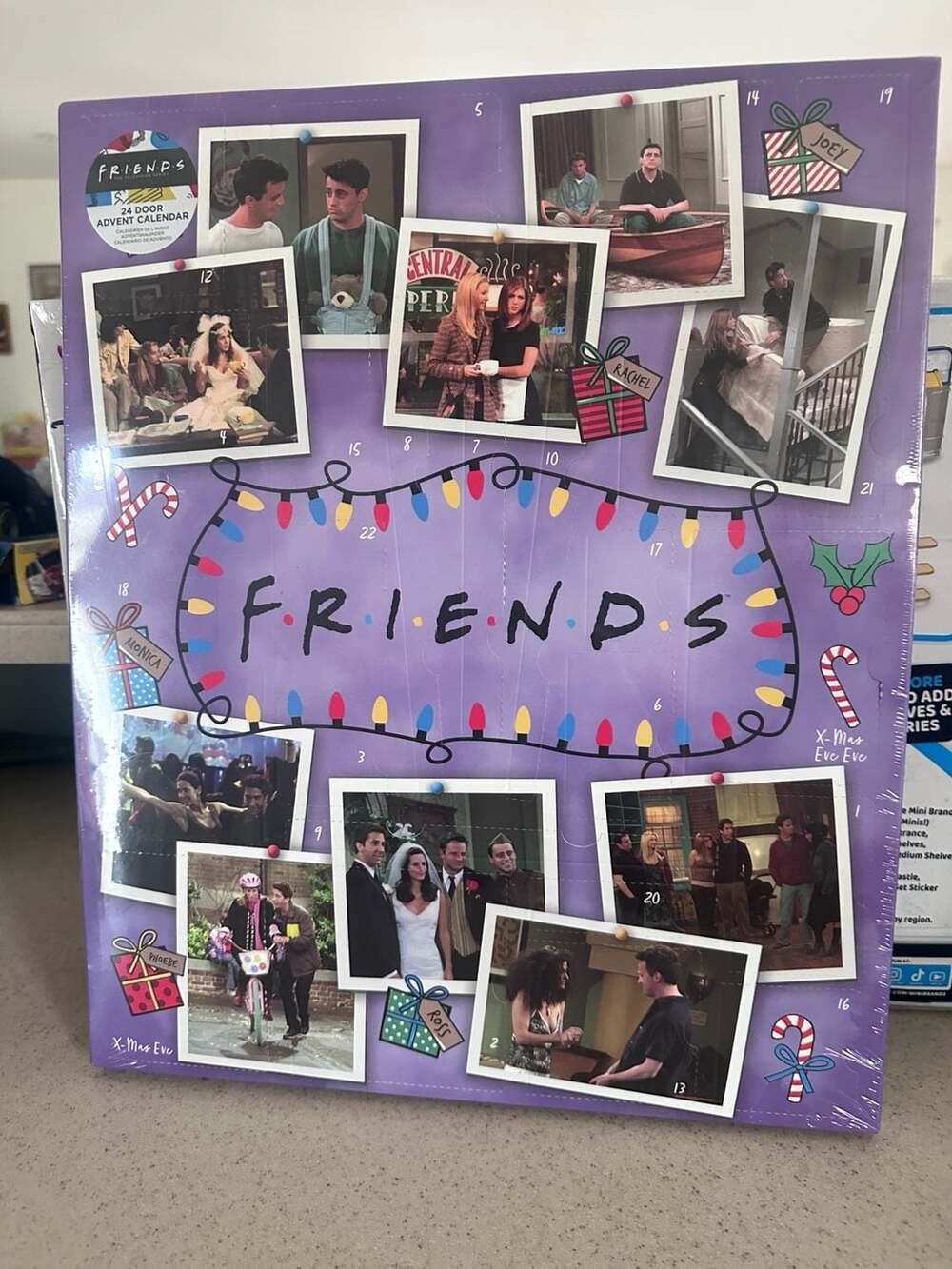 The Ultimate Friends 24 Door Advent Calendar